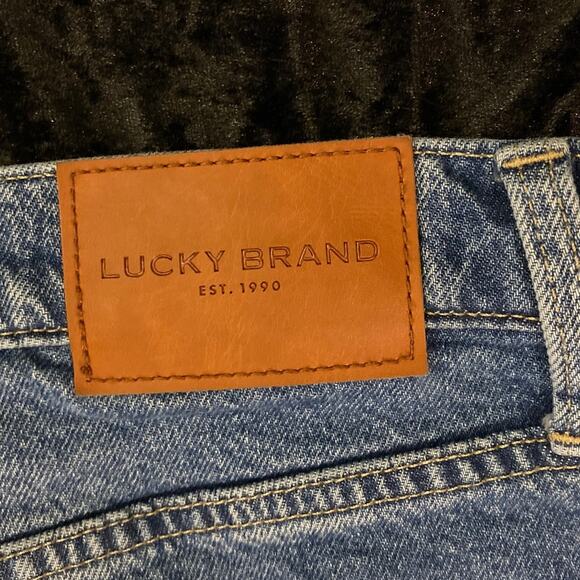 Lucky Brand Jeans Womens Size 18/34R Blue Drew Mom Taper Embroidered Butterfly - Picture 10 of 13